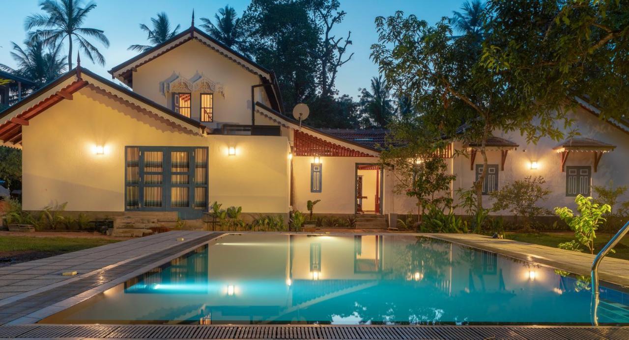 5Br Luxury Villa With Pool The Blues Mihiripenne Exteriör bild